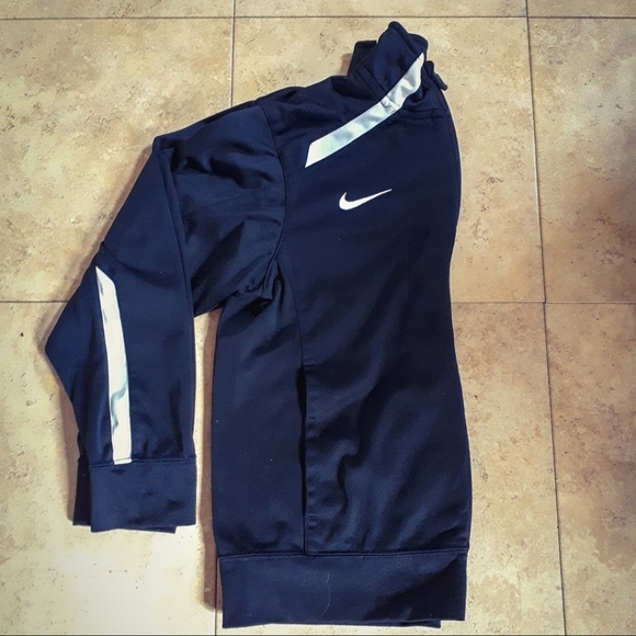 Nike zip up long sleeve - Picture 15 of 16